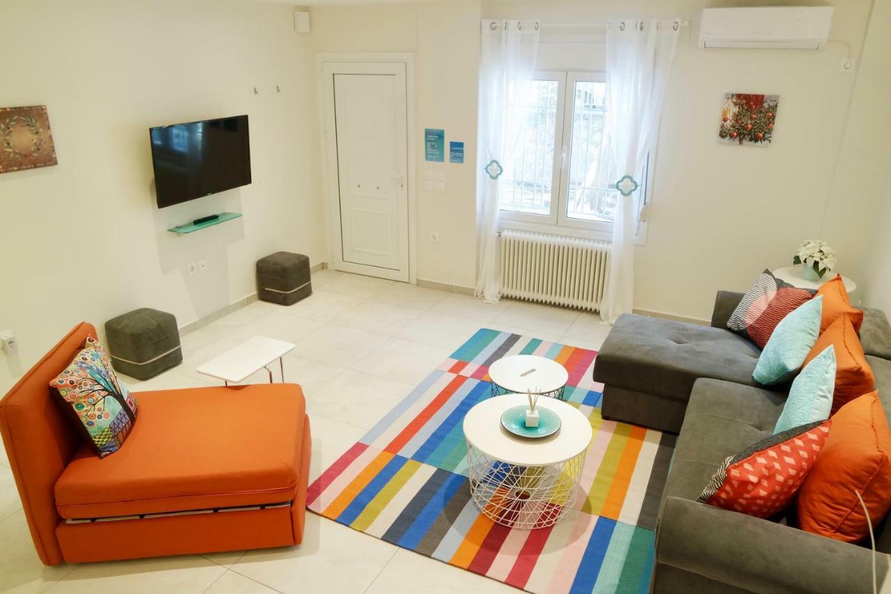 Design Apartment In The City Of Athena Bagian luar foto